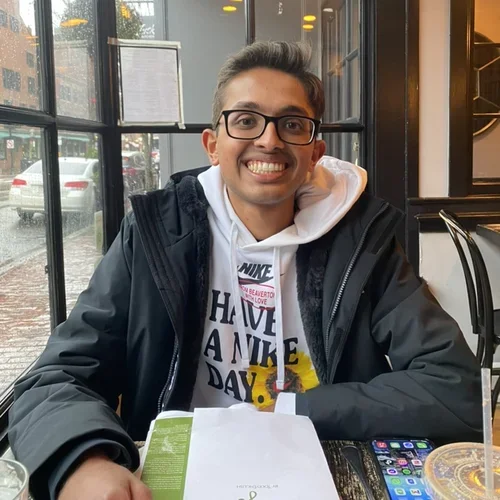 Headshot of Rahi Patel