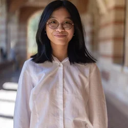 Headshot professional photo of Allyson Lau